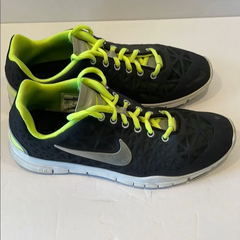 Nike Black and Lime Green Sneakers